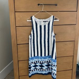 Lulus size small shift dress